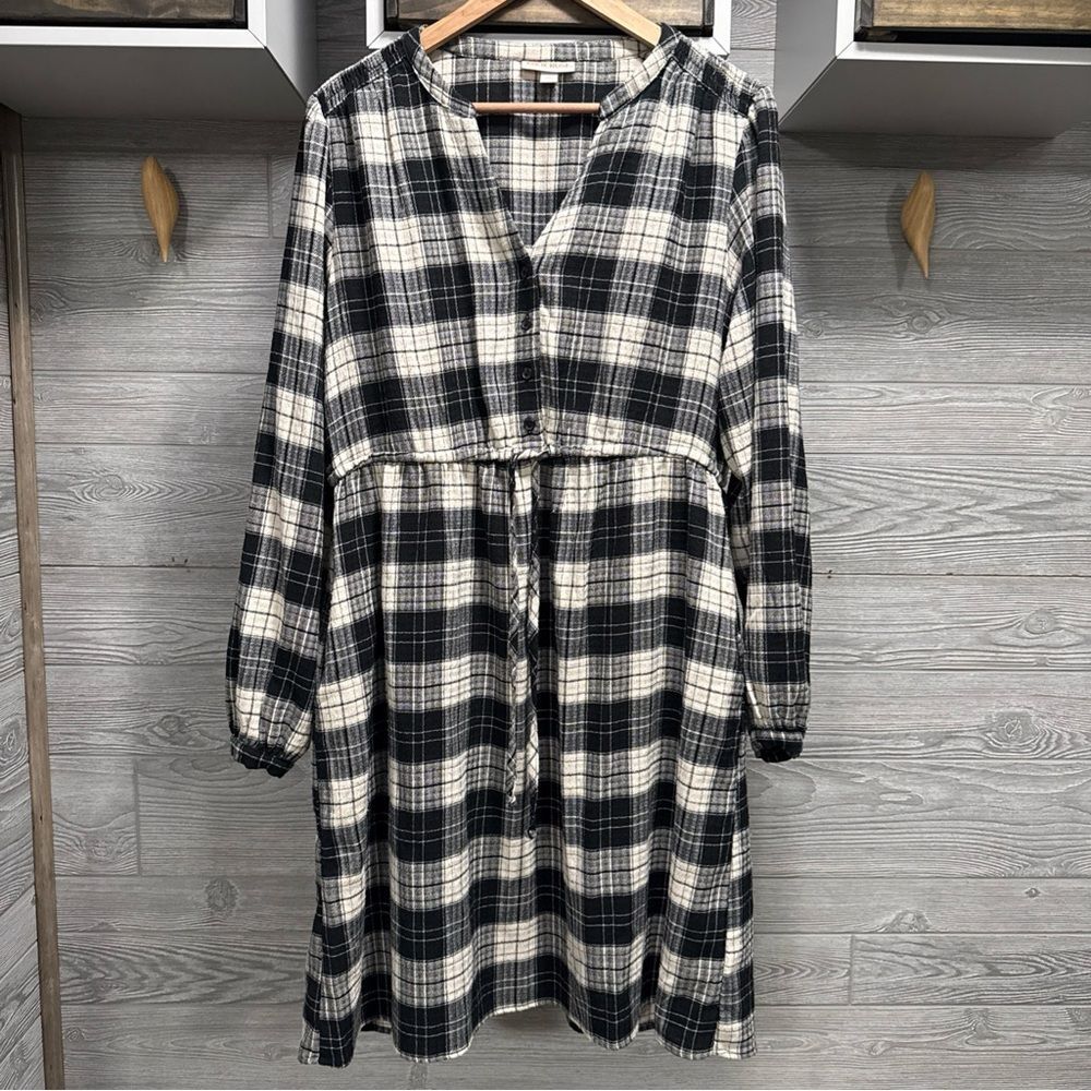 Knox Rose Black & White Plaid Long-Sleeve Drawstring Dress